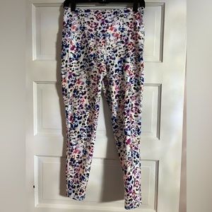 DSG size medium leggings